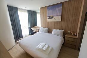 The Chezz Condominium by Patsamon