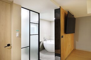Mind Hotel