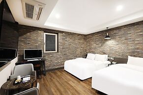 Mind Hotel
