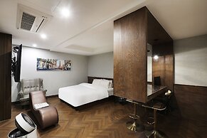 Mind Hotel