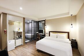 Mind Hotel