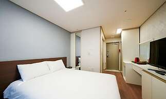 Hotel Aventree Yeouido