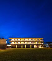 UNO HOTEL