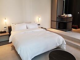 Hotel Libre