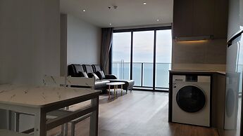Sea view 253 The Base Central Pattaya