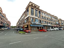 Hotel O Grand Vista