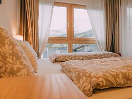 1: Three-room Apartment With Panoramic View