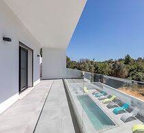 Luxury 47 - Deluxe Villa