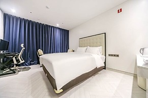 Daegu Dongseongro Hotel Labella