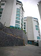 Luxury Sea View 1Bedroom Apartment