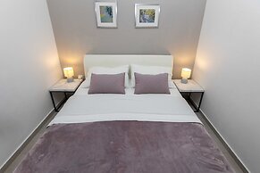Rooms Batina