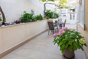 Rooms Batina