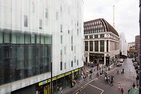 Hausd - Piccadilly Circus