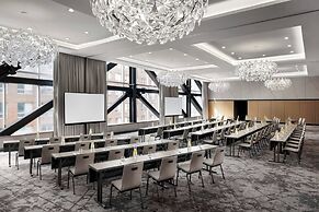 Humaniti Hotel Montreal, Autograph Collection