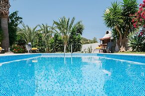 Aphrodite Villa