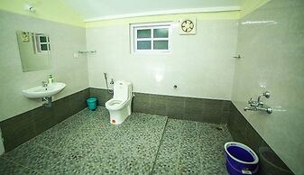 Deluxe Twin Room In British Bungalow