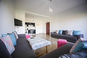 Luxurious Apartment Fully Equiped
