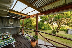302 On Old Seaview Road - Stargazer Cottage