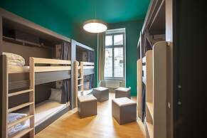 The People - Strasbourg - Hostel