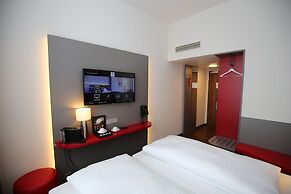 The Rhin Hotel
