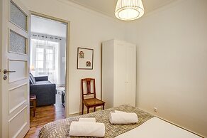 Sunny Apartment in Príncipe Real