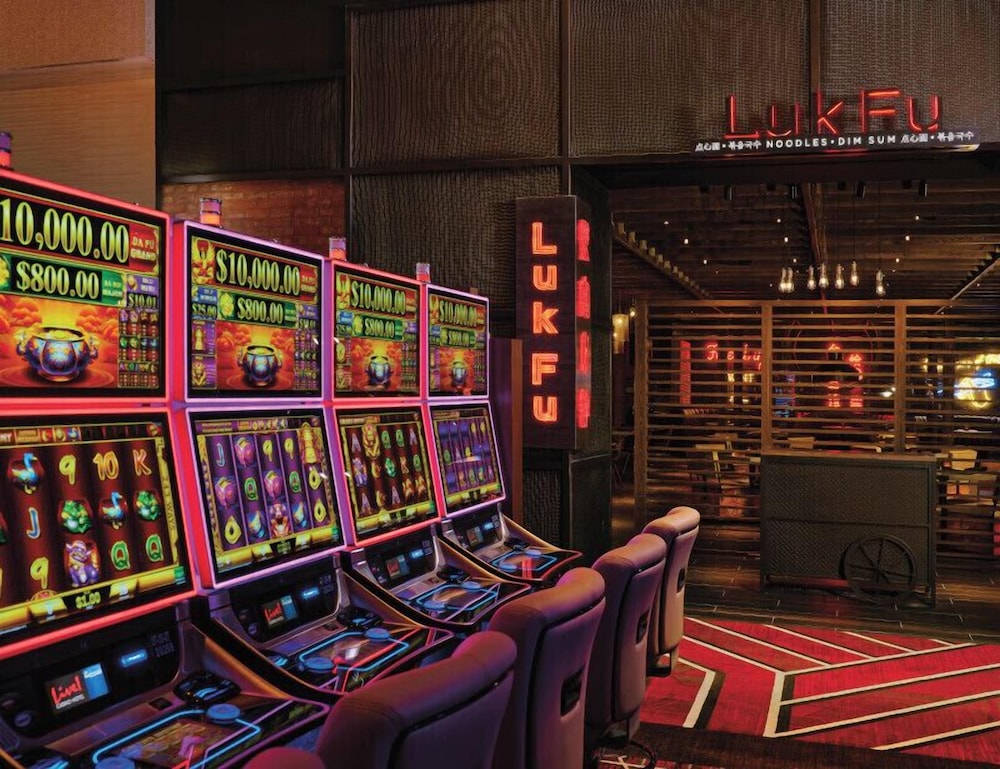 Live! Casino & Hotel Philadelphia