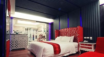 Mucha Motel