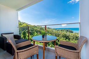 Luxury Ocean View 1Bedroom Apartment