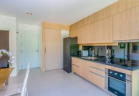 Luxury 2Bedroom Tropical Apartment