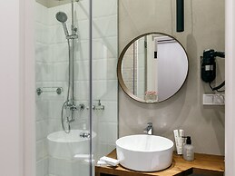 Z17 Apartments