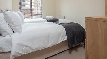 Open plan 2 Bedroom Apartment