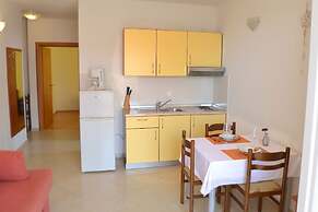 Floral Apartments Pende