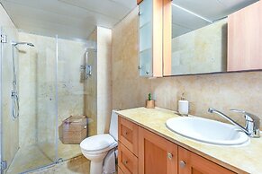 MAMAD - Deluxe 2BD Jaffa Dreams W Pool & Parking