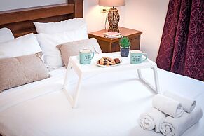 MAMAD - Deluxe 2BD Jaffa Dreams W Pool & Parking