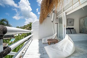 Gravity Eco Boutique Hotel-Adults Only