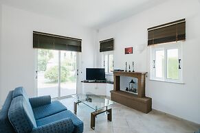 Cleopatra Villa
