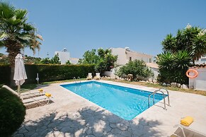 Cleopatra Villa