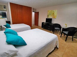 Brisas Beachfront Studios In Hotel Zone