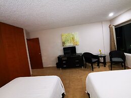 Brisas Beachfront Studios In Hotel Zone