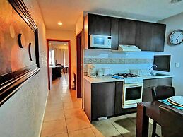 Brisas Beachfront Studios In Hotel Zone