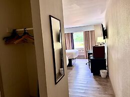 University Inn of Carbondale by Hotel O