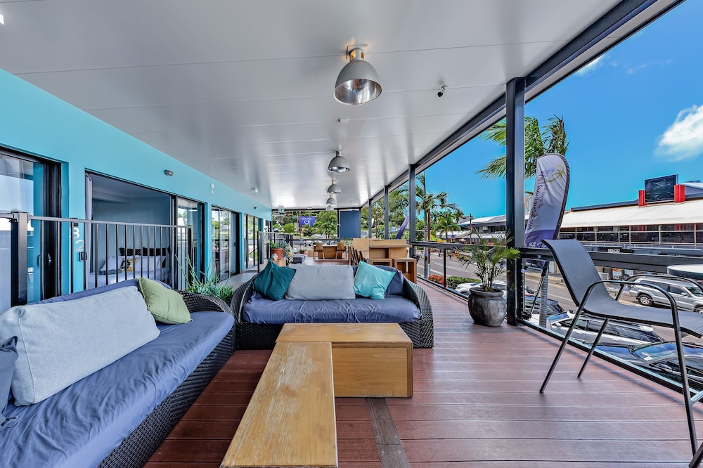 Airlie Sun & Sand Accommodation 2