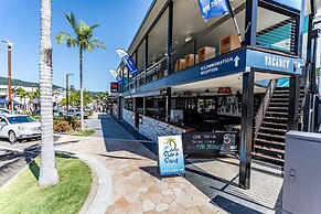 Airlie Sun & Sand Accommodation 5
