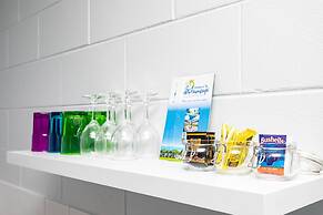 Airlie Sun & Sand Accommodation 6