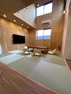 Amour Kobe East