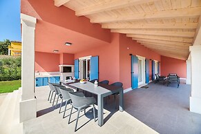 Villa Cali