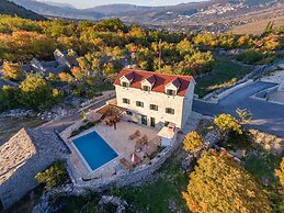 Villa Ivana