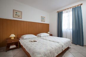 Daila Apartments