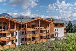 Skylodge Alpine Homes