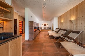 Skylodge Alpine Homes